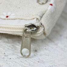 Túi đựng mỹ phẩm Simple Daisy dành cho nữ, túi du lịch nhỏ gọn, dung tích lớn, túi đựng và sắp xếp mỹ phẩm. - Xem 4