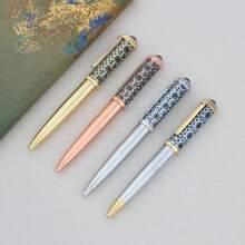 1 chiếc bút bi kim loại thời trang, thiết kế khắc họa tiết cổ điển, thích hợp cho việc viết và ký tên trong văn phòng. - bút bi - Xem 6