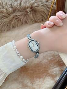 1PC Small Exquisite And Elegant Fashion Simple Number Women's Bracelet Watch Square Elegant Quartz Watches, Suitable For Daily Wear, Birthday Gift - Silver - View 4