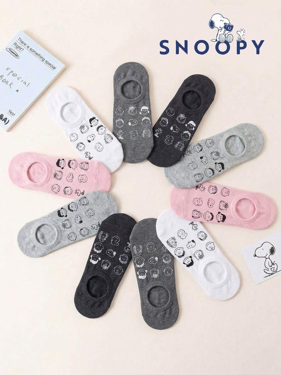 SNOOPY 1/5/10双装女士正品独家史努比袜子。夏季可爱印花款式，柔软亲肤的棉质面料，吸湿透气。甜美低帮踝袜，适合夏季约会、外出和日常穿着。 - 彩色 - 查看 1