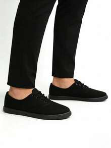 Giày thể thao nam vải canvas màu đen tuyền | Tối giản & Thoáng khí | Giày tennis cổ thấp buộc dây màu trơn | Phong cách thường ngày cho mùa xuân/hè, phù hợp cho đi làm, đi bộ và du lịch. - màu đen - Xem 13