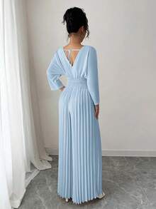 Women's Jumpsuit With Wide-Leg Pants, V-Neck, Overlay, Elegant, Fitted Waist, And Pleats. - 淺藍色 - 查看 4