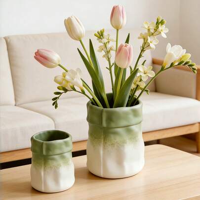 1pc Gradient Green Vase, Exquisite Cream-Colored Wood-Style Decorative Piece, Suitable For Home Living Room, Windowsill, And Tabletop Flower Arrangement. Available In Large And Small Sizes.