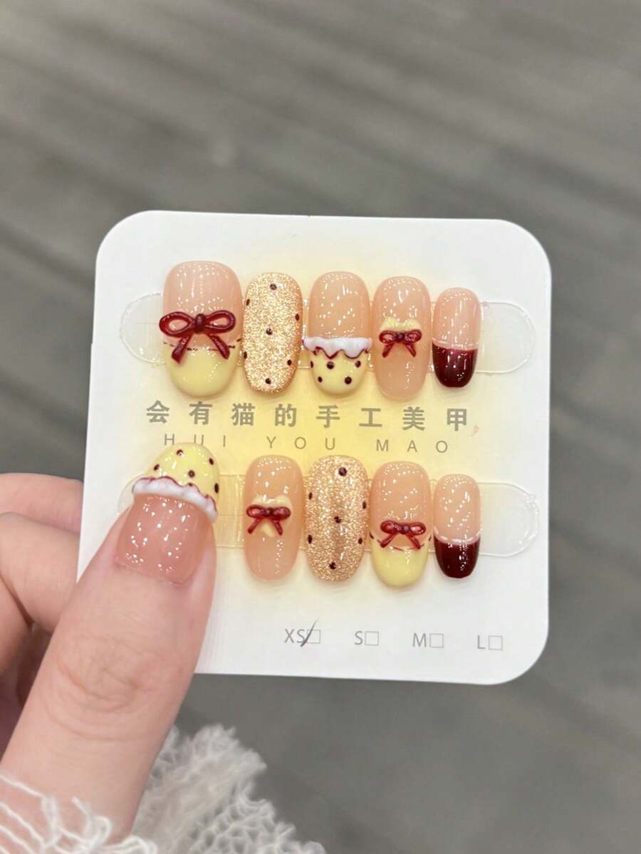 10片/套 美甲贴片,裸色甜美连衣裙,闪亮,猫眼,可捏合,裙摆,波点,甜美,可爱,法式风格,手工制作可佩戴美甲。 - 彩色 - 查看 1