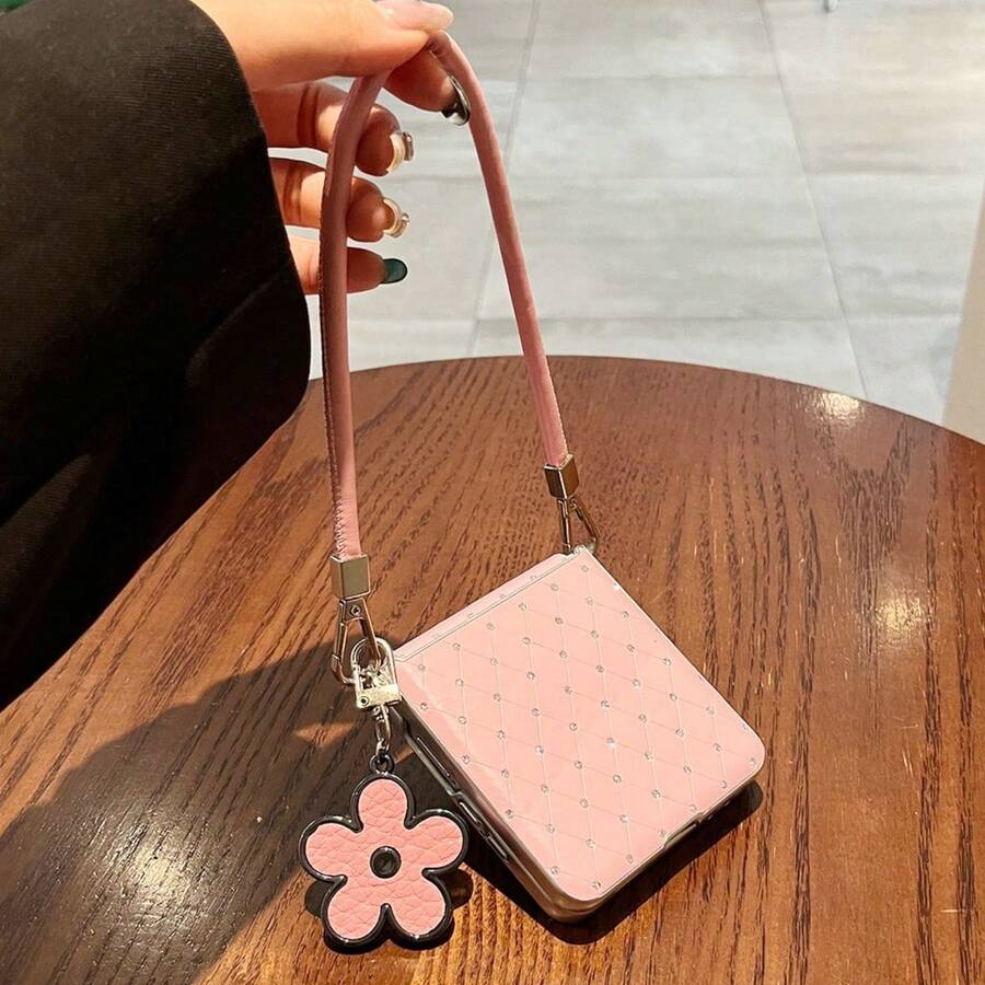 韩版甜美粉色亮片菱形水钻手机壳，带花朵吊坠，防丢便携挂绳，兼容三星 Galaxy ZFlip7、ZFlip6、ZFlip 5，后盖