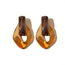 French-Style Vintage Resin Earrings, New  Fashion With An Elegant Design, Suitable For Women To Wear At Weddings And Parties - 棕色 - 查看 1