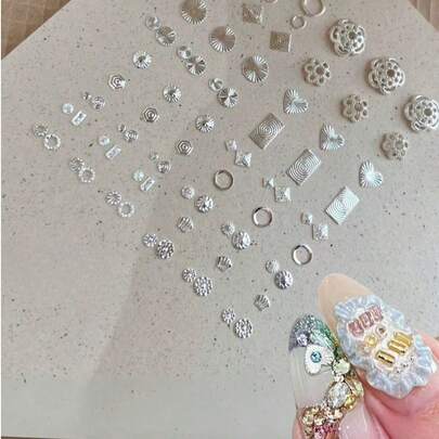 50颗高品质银色独立美甲铆钉，美甲饰品，美甲配件，Y2K风格，DIY美甲装饰组件