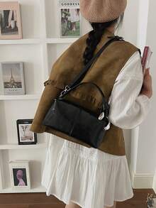 Nuevo bolso de mano de moda impermeable de PU con cierre de cremallera, forma cuadrada, color rojo vino, diseño con colgante decorativo, correa ajustable y desmontable para usar en el hombro/cruzado/asa superior, adecuado para uso diario, compras, trabajo, viajes y fiestas. Regalo perfecto para el Día de San Valentín, Acción de Gracias, Halloween, Navidad - Negro - Ver 6