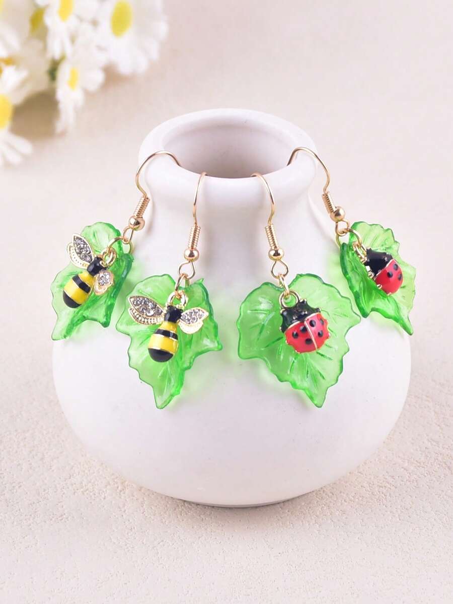 1 Pair Cute Countryside Style Leaf, Insect, Ladybug & Bee Dangle Earrings, Party Jewelry Accessories For Women - Multicolor - View 1