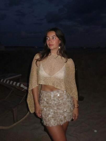 夏季新款女士时尚休闲闪亮棕色轻薄针织罩衫，不规则下摆设计，套头衫，波西米亚风格，适合海滩度假、旅行、约会、日常休闲穿着、海滩派对和泳池聚会等场合。