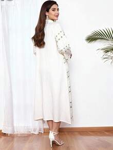 优雅刺绣阿拉伯连衣裙，绿色流苏V领长袖波浪下摆连衣裙，2026新款斋月传统服饰，宰牲节传统服装 - 白色 - 查看 10