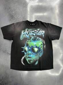 Hellstars Spiked Goggles Portrait Y2K Graphic T-Shirt,180g 100% Cotton,Round Neck Short Sleeve,Black Streetwear Essential For Summer Going Out,Unisex Style Holiday Outfits For Women,Summer Holiday Outfits,Tops For Women,Summer Tops,Summer Clothes,Men Clothes,Funny T Shirts,Graphic Tee,Girls Clothes,Clothes For Girls,Boys Clothes,Girls Holiday,Holiday Essential - 黑色 - 查看 1