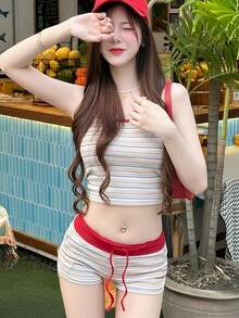 女性用水着　セクシーでキュートなコントラストカラーのストライプ柄タンクトップ＆ショートパンツ　お腹をカバーしてスリムに見せるビーチ用2点セット - 混合色 - チェックする 1