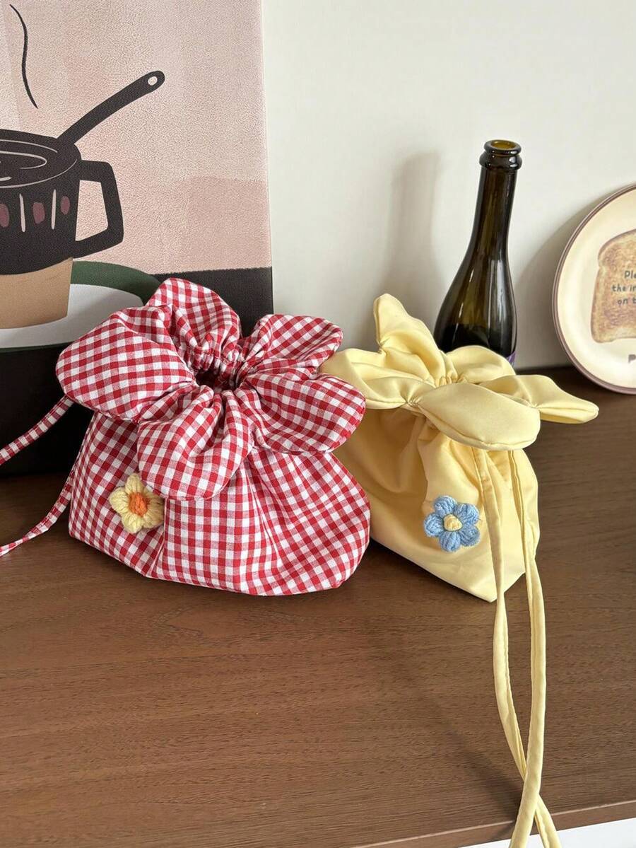 1个柔软花卉抽绳水桶包，蓝/红/黄格子斜挎包，甜美少女风，适合日常出行、校园、通勤、约会，2026春夏新款ins风，送给女朋友和节日的理想礼物