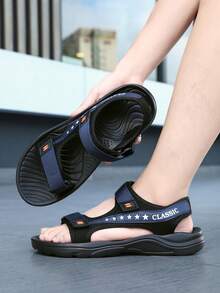 Neue atmungsaktive Herren Sandalen, Riemen Lässig Schuhe, Dicke Sohle weiche elastische Strandschuhe, rutschfeste strapazierfähige Herrenschuhe, verstellbare elastische Gartenschuhe, Große Größe 39-48 Wanderschuhe (asymmetrisches Muster) - Blau 980 - Übersicht 5