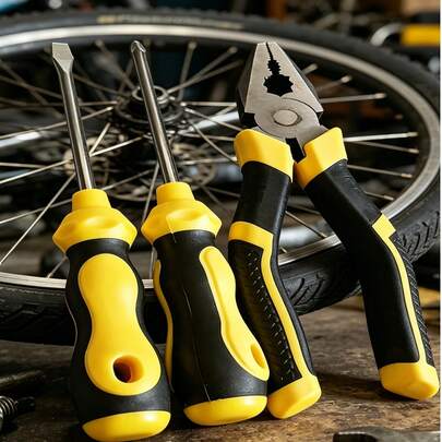 Bộ 3 kìm tua vít gia dụng | Dụng cụ sửa chữa cầm tay tiết kiệm và thiết thực | Tua vít đầu dẹt & tua vít | Kìm cắt dây đa năng | Kìm kết hợp dành cho thợ điện | Thích hợp cho việc bảo trì và lắp đặt nhà cửa hàng ngày | Thiết kế tay cầm chống trượt | Dụng cụ phần cứng bền bỉ | Cần thiết cho ký túc xá và nhà thuê