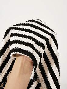 女士休闲纹理沙滩装、约会装、度假装、日常穿着条纹吊带连衣裙 - 黑與白 - 查看 12