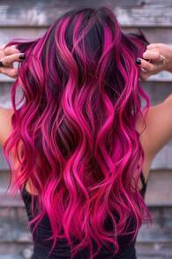 COSMI MILANO MADE IN SPAIN 125ML SPRAY COLORANTE CAPELLI TEMPORANEO 125ML 5 COLORI VIVACI FACILE DA APPLICARE E RIMUOVERE CON SHAMPOO FORMULA LEGGERA DUREVOLE E DELICATA SUI CAPELLI PER LOOK CREATIVI FESTIVAL E SERATE SPECIALI STILE UNICO E PERSONALE - FUCSIA 205x1pz - Visualizzare 4