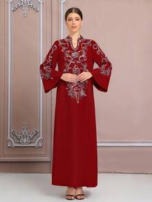 Bata árabe elegante con bordado 3D de patrón de cuerda oversize en rojo - Burdeos - Ver 4