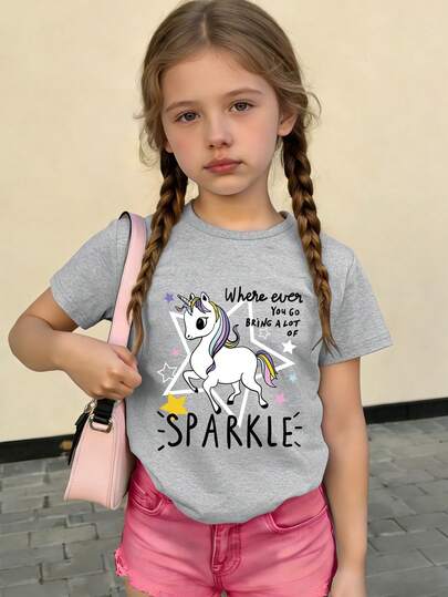 Camiseta de manga corta con estampado de lema y estrella de unicornio para niñas, verano