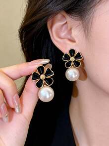 1 Pair Black New Vintage French Style Teardrop Flower & Pearl Stud Earrings, Suitable For Teenage Girls Daily Wear - Black - View 2