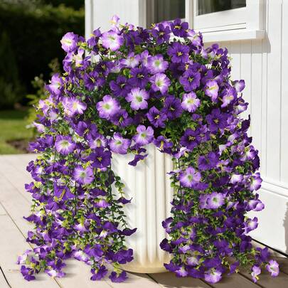 1 cành dây leo bạch đàn tím nhân tạo dài 70cm/27.6in, thích hợp trang trí tiệc tùng, đám cưới, ngày lễ, mùa hè, chống tia UV, ngoài trời, sinh nhật, trong nhà, nhà cửa, vòng hoa tự làm, phòng khách, bàn, vườn, mùa xuân, trang trí bệ cửa sổ và hiên nhà.