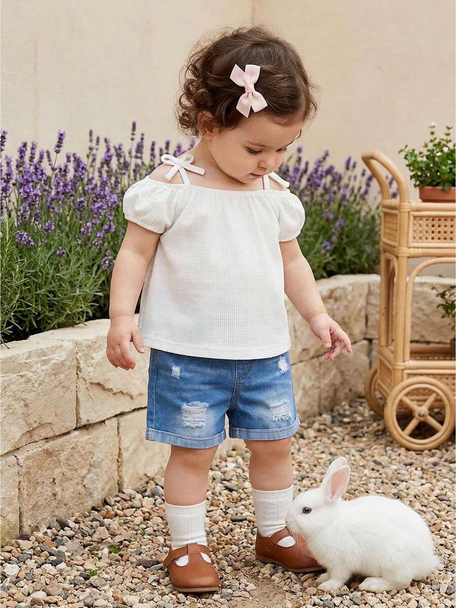 Shorts Set, Short Sleeve T-Shirt With Ripped Denim Shorts Summer Outfit - 白色 - 查看 1