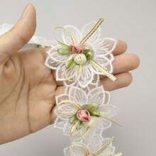 Conjunto de 6 peças de renda floral branca, ideal para projetos de costura e artesanato de casamento. - Ver 1