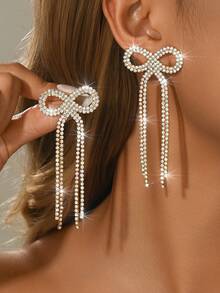 1. Fashionable Sparkling Crystal Earrings With Su Style Butterfly Design For Brides And Ladies. Elegant Jewelry Earrings Suitable For High-End Dinners, Evening Dresses, And Weddings. - Earrings - View 2