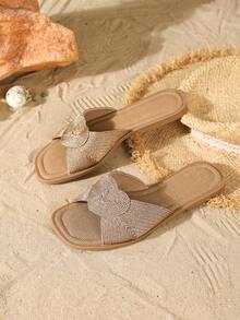 Women's Round Decorative Flat Sandals, Woven Rope Sole, Comfortable Summer Vacation Slippers, Closed Toe Bohemian Style Embroidered Woven Sandals, Khaki Slip-On Slides, Essential Home Slippers - Champagne - View 5