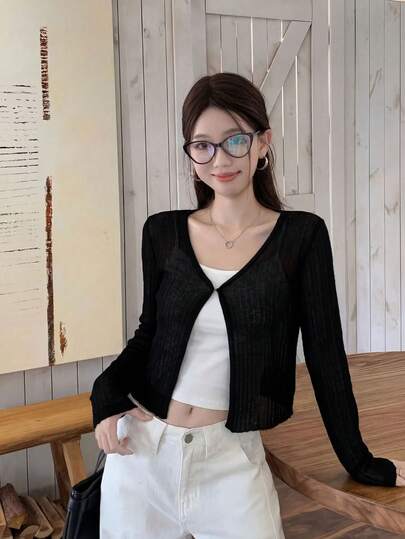 Áo khoác cardigan dài tay cổ chữ V màu đen, phong cách Hàn Quốc giản dị, thoải mái, tối giản, dễ chịu, thích hợp cho mùa xuân/hè, là món đồ cơ bản đa năng.