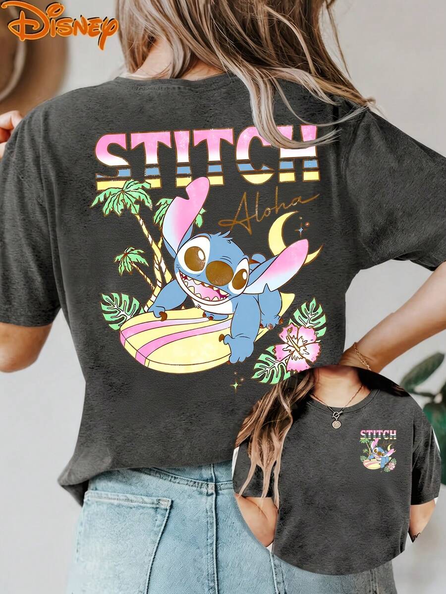 Disney License T Shirts,Disney Lilo & Stitch Aloha Surfboard Print Oversized T-Shirt For Women, Cute Tropical Palm Tree Floral Graphic Loose Fit Casual Tee, Retro Lilo And Stitch Alien Cartoon Short Sleeve Tops For Stitch Fans Summer Vacation Daily Wear Gift ,Camiseta, Summer Outfits For Women, Summer Clothes, Summer Tops, Tops For Women, Festival Outfits, Summer Tops For Women, Mother's Day, Mother's Day Clothing, Gifts For Family And Friends, Spring Outfits For Women, Officially Licensed Disney T-Shirts, Disney Men's And Women's Spring/Summer Fashion Casual Short-Sleeve T-Shirts - 灰色 - 查看 1