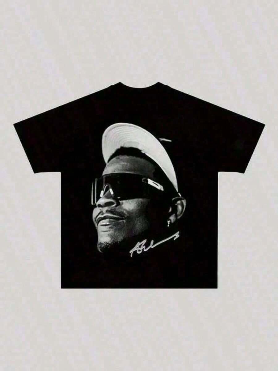 Men T-Shirts - Black - View 1
