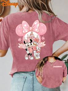Disney License T Shirts,Disney Minnie Mouse Daisy Duck Disneyland Castle Bow Print Oversized T-Shirt For Women, Cute Pink Magic Kingdom Graphic Loose Fit Casual Tee, Retro Disney Best Friends Short Sleeve Tops For Girls Disney Trip Family Vacation Daily Wear ,Camiseta, Summer Outfits For Women, Summer Clothes, Summer Tops, Tops For Women, Festival Outfits, Summer Tops For Women, Mother's Day, Mother's Day Clothing, Gifts For Family And Friends, Spring Outfits For Women, Officially Licensed Disney T-Shirts, Disney Men's And Women's Spring/Summer Fashion Casual Short-Sleeve T-Shirts - 玫紅色 - 查看 1