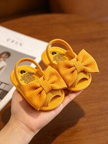 女婴凉鞋 夏季可爱蝴蝶结软底防滑学步鞋 幼儿新生儿公主裙平底鞋 - 黃色 - 查看 8
