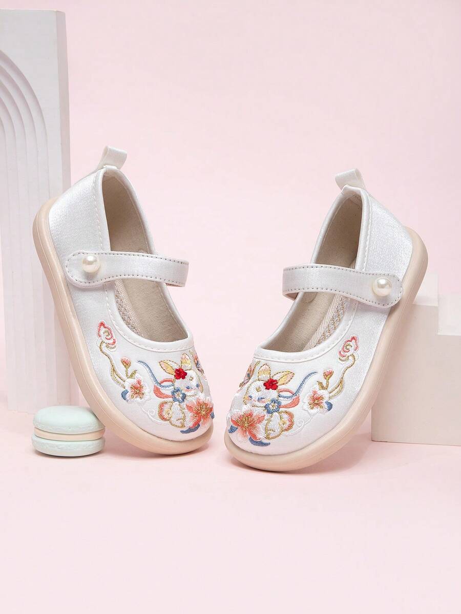 女童可爱兔子刺绣汉服鞋，中国风软底玛丽珍公主鞋，儿童刺绣防滑学步鞋，幼儿古装日常鞋 - 米色 - 查看 1