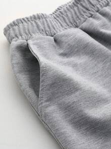 Boys' Breathable Sports Shorts, Elastic Waistband Loose Comfortable Sports Shorts, Soft Fabric Multi-Purpose Summer Sports & Casual Wear - Grey - View 3