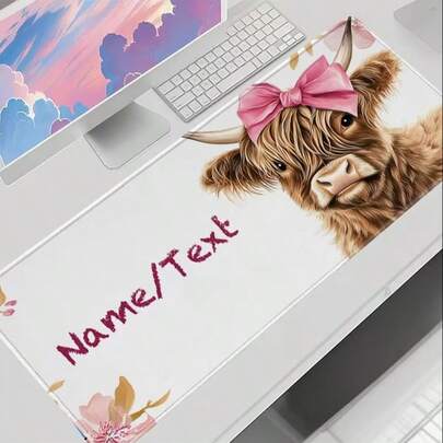 1 pieza Alfombrilla de ratón para juegos XXL personalizable de vaca de las tierras altas, con lazo rosa, gran tapete de escritorio, base de goma antideslizante, borde cosido con precisión, lavable, adecuado para el hogar/oficina/juegos, diseño de mascota adorable, excelente regalo para amantes de los animales, jugadores, graduación/cumpleaños/Día de la Madre para novia/mejor amiga