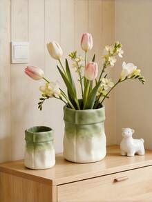 1 pieza Jarrón degradado verde, pieza decorativa exquisita con estilo de madera color crema, adecuado para arreglos florales en la sala de estar, el alféizar de la ventana y la mesa del hogar. Disponible en tamaños grande y pequeño. - La bolsa de papel se vuelve verde gradualmente - Ver 8