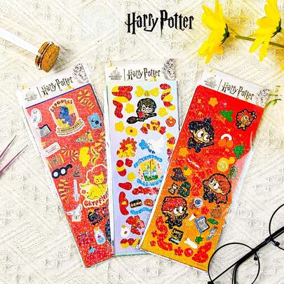 Harry Potter 8 miếng dán Gukka ba chiều, hình nhân vật dễ thương, chất liệu lấp lánh, thích hợp để trang trí sổ lưu niệm, ví đựng thẻ, ốp điện thoại, đồ thủ công, sổ tay, vali.