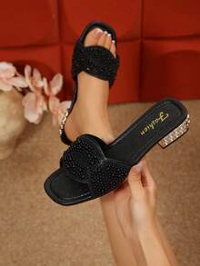 Mẫu sandal nữ đế dày đính đá lấp lánh, kiểu dáng cổ điển, đa năng, sản phẩm mới ra mắt mùa hè 2026. - màu đen - Xem 10