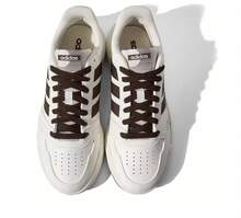 Adidas 运动服饰 新款男女低帮休闲运动鞋 - 白色/棕色 - 查看 9