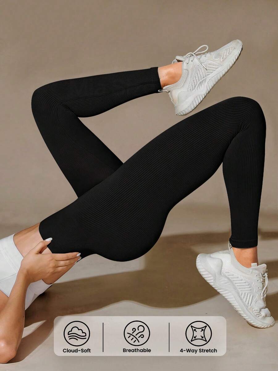 1pc Women's Seamless Yoga Pants, Solid Color Blend With Elasticity, Lifting Buttocks And Flattening Abdomen, Four-Way Stretch, Suitable For Running, Fitness, Yoga Or Everyday Wear Sports - Black - View 1