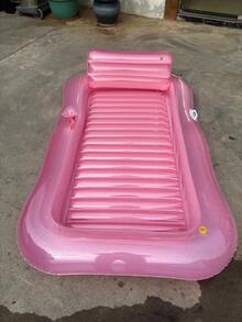 Adult Sprinkler Floating Bed, Amphibious Inflatable Floating Mattress, Sunbathing Lounger, Water Resting Chaise Lounge With Headrest, Comfortable Lying, Made Of PVC, Anti-Slip Texture, And Stable, Portable For Pool Party, Beach Vacation, Sunbathing - Multicolor - View 16