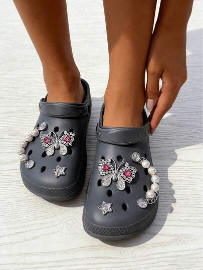Zapatillas de casa elegantes y versátiles de mujer con diseño minimalista de mariposa rosa hueca, transpirables, con suela suave y antideslizante, cómodas. Sandalias ligeras y casuales para uso en exteriores y playa.
