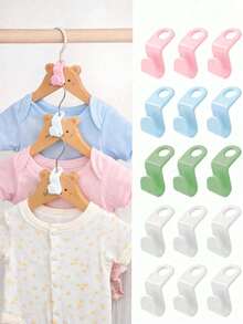 20pcs Mini Hanger Connectors - Stackable Plastic Hanger Storage Accessories. These Reinforced Plastic Connecting Hooks Are Compatible With Various Types Of Hangers, Making Them An Ideal Choice For Wardrobe Organization And Cascading Hangers. Featuring A Stackable Design And Smooth Rounded Surface, These Connectors Are Meticulously Crafted Using Brand New PP Material. - Multicolor - View 2