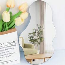 OUTANA 1 pieza Espejo de pared acrílico de forma especial, espejo decorativo de pared de 2 mm de grosor, a prueba de agua, antihumedad, fácil de limpiar e irrompible, adecuado para entrada, dormitorio, sala de estar, baño, espejo de maquillaje, oficina y otras habitaciones, decoración del hogar de primavera - Varios estilos - Ver 2