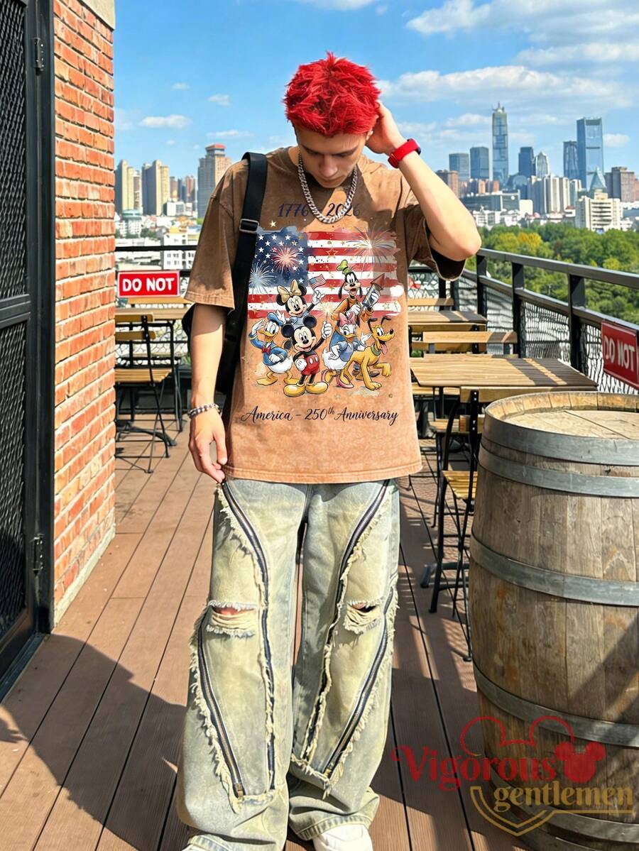 Unisex Short Sleeve T-Shirt, Disney Mickey Mouse Family USA Independence Day Print Short Sleeve, Summer Travel Short Sleeve - 咖啡棕 - 查看 1