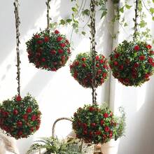 1 pieza Bola de topiario de hojas de eucalipto rojo artificial, bola de topiario de rosas rojas falsas, bola de flores artificiales adecuada para decoración interior/exterior de bodas, fiestas, hogar, jardín, balcón, porche, oficina en casa, decoración de pared, ventana y balcón - Multicolor-A - Ver 9