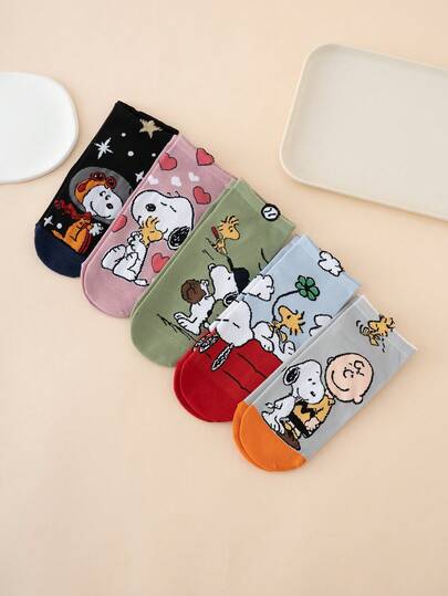  5 pares de calcetines tobilleros para mujer con estampados de Snoopy, rayas y letras, divertidos y de estilo de dibujos animados. Adecuados para todo el año, talla europea y americana, cómodos, transpirables y duraderos. Coloridos y apropiados para uso diario, fabricados con tela premium y sin sensación de ahogo.